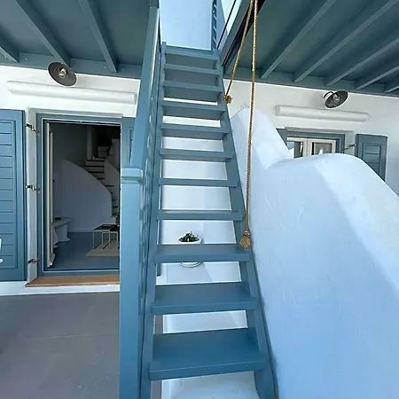 5 Traditional Hotel